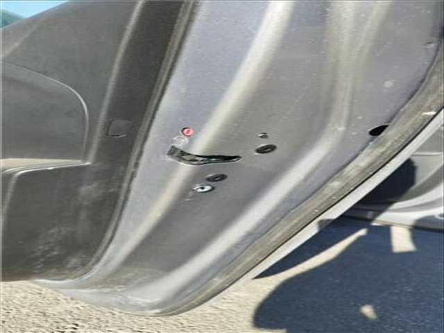 Foto 1ª: Cerradura Puerta Trasera Derecha Opel Corsa 1.5 68) 102CV 75KW [D 15 DT (DV5RD),YHY (DV5RCF)] (2021)