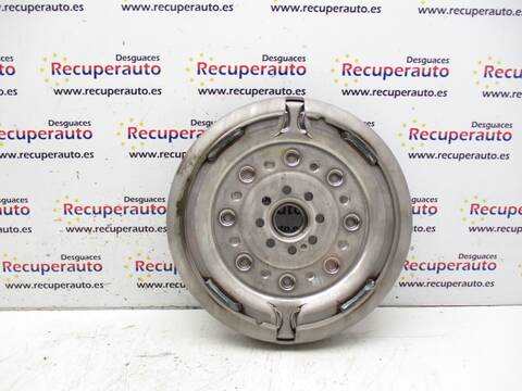 Foto 3ª: Volante Motor Volkswagen Golf VERSION INDEFINIDA (2015)