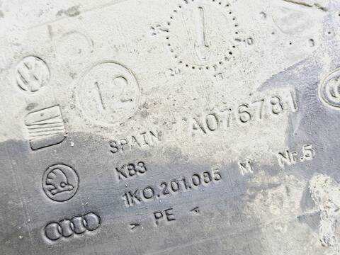 Foto 2ª: Deposito de Combustible Seat Leon 1.6 TDI 90CV 66KW [CAY] (2012)
