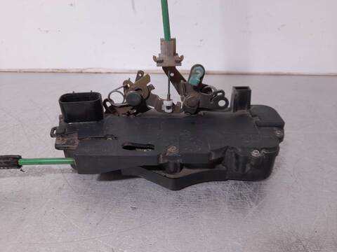 Foto 4ª: Cerradura Puerta Trasera Izquierda Fiat Stilo 1.9 JTD CAT 116CV 85KW [192A1000] (2003)