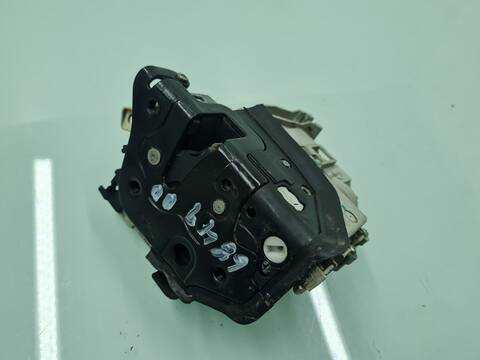 Cerradura Puerta Delantera Derecha Audi A4 S LINE 142CV 105KW