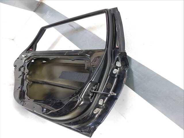 Foto 2ª: Puerta Trasera Izquierda Hyundai i40 116 CV 85KW [D4FD -L] (2016)