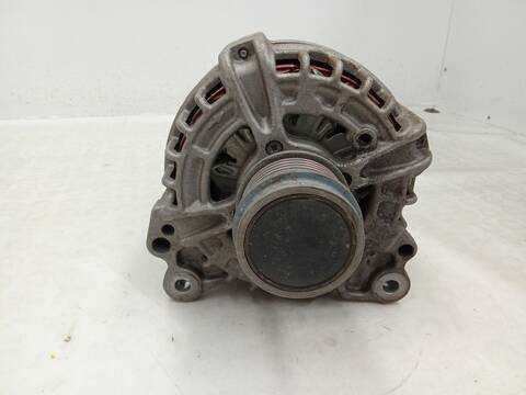 Foto 1ª: Alternador Volkswagen Golf 2.0 TDI 116CV 85KW [DSUD,DXRC,DTRB,DTRD] (2022)