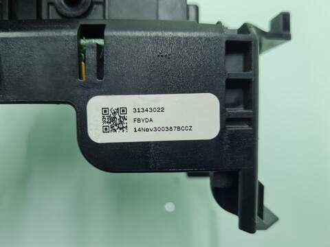 Foto 3ª: Centralita Motor ECU Volvo V40 MOMENTUM 114CV 84KW [D4162T] (2015)