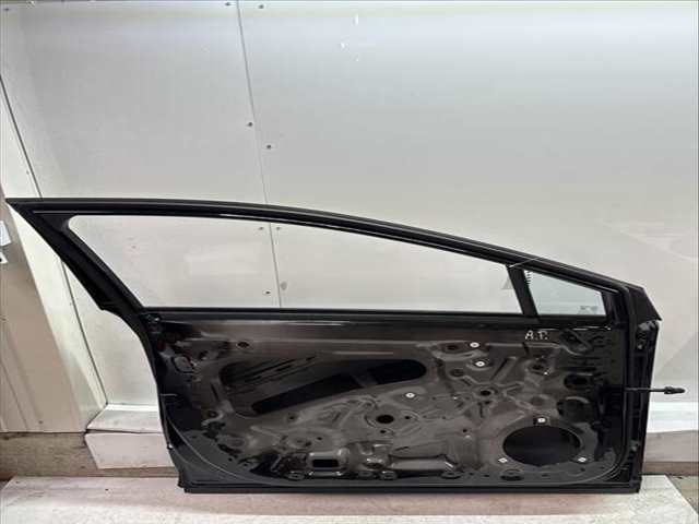 Foto 3ª: Puerta Delantera Izquierda MG MG 4 204 CV 150KW [TZ180XS0951] (2024)