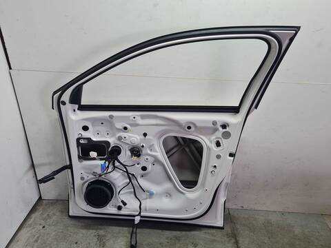 Foto 2ª: Puerta Delantera Derecha Seat Ateca 1.0 TSI 110CV 81KW [DLAA] (2023)