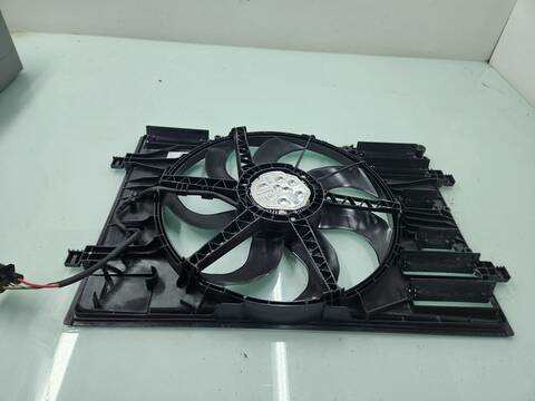 Foto 3ª: Electroventilador Audi Q3 35 TDI BASICO 149CV 110KW [DTSA] (2021)