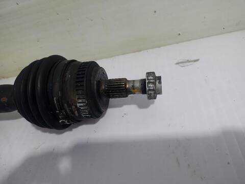 Foto 3ª: Transmision Delantera Derecha Mercedes Clase A 140 170 CDI 168.009) 95CV [OM668942] (1997)