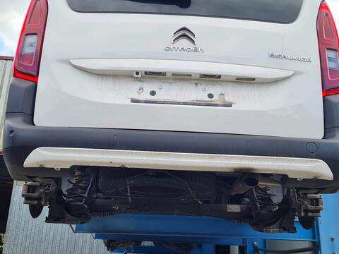 Foto 3ª: Paragolpes Trasero Citroen Berlingo SHINE M 102CV 75KW [YH01] (2018)