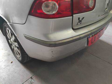 Foto 2ª: Paragolpes Trasero Renault Laguna F9Q758 (2005)