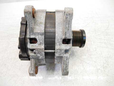 Foto 2ª: Alternador Renault Clio 91 CV 67KW [H4D H4D470]