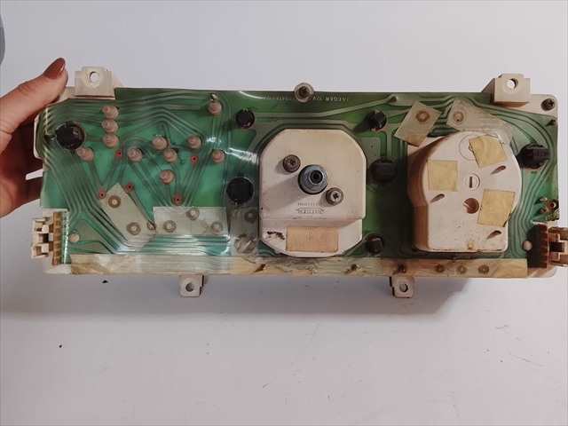 Foto 2ª: Cuadro de Instrumentos Nissan Patrol 2.8 D [A428] (1988)