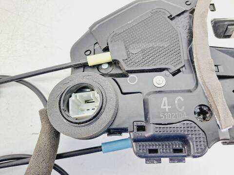 Foto 2ª: Cerradura Puerta Trasera Derecha Toyota Rav4 ADVANCE 143CV 105KW [N47C20A] (2015)