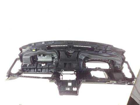 Foto 2ª: Salpicadero Volkswagen Passat 2.0 TDI 4MOTION (2014)