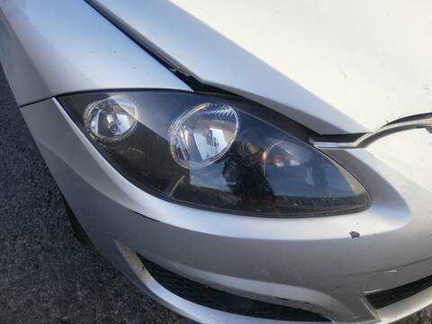 Faro Derecho Seat Leon CAYC