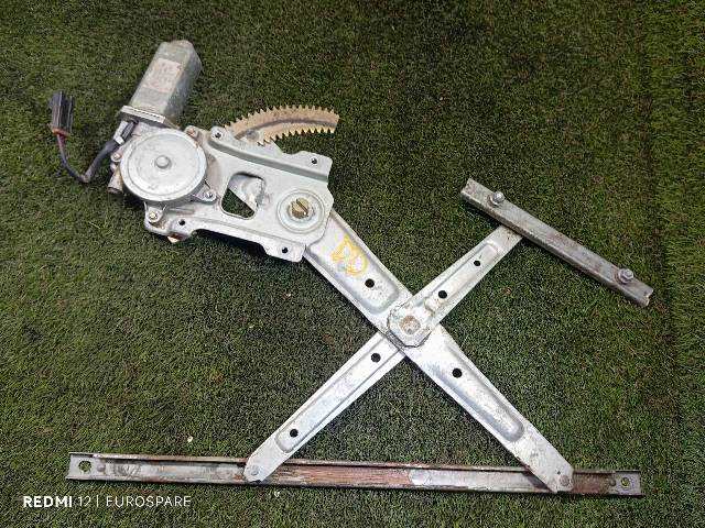 Foto 1ª: Elevalunas Eléctrico Delantero Derecho Nissan Patrol 3.0 D GR Y61 3P [ZD30] (2002)