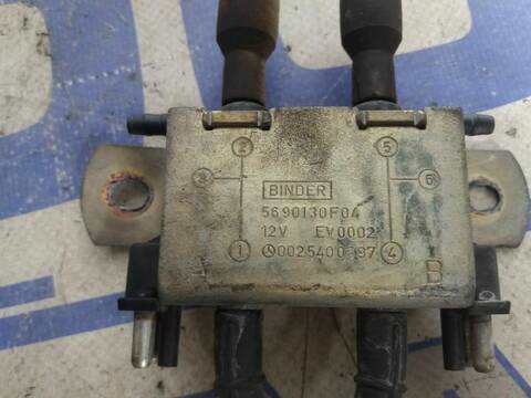 Foto 2ª: Centralita Motor ECU Mercedes Clase E 180 3.0 DIESEL CAT 136CV [D/606] (1995)