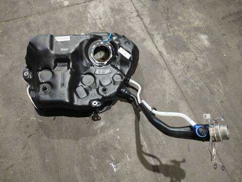 Foto 1ª: Deposito de Combustible Audi A5 35 TDI 163CV 120KW [DTNA] (2024)