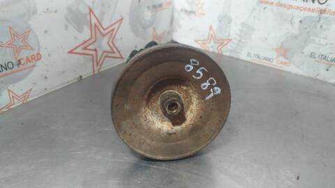 Foto 3ª: Bomba de Direccion Toyota 4 Runner 3.0 TD KZN 130) 125CV 92KW 4-RUNNER N13) [2L] (2003)