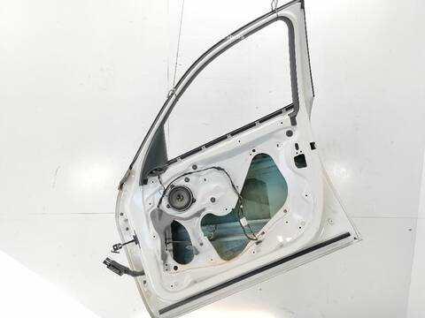 Foto 3ª: Puerta Delantera Derecha Bmw Serie 1 114 116 D [N47 D20 C] (2011)