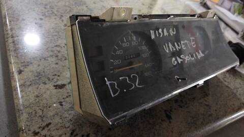 Foto 4ª: Cuadro de Instrumentos Nissan Vanette VERSION INDEFINIDA