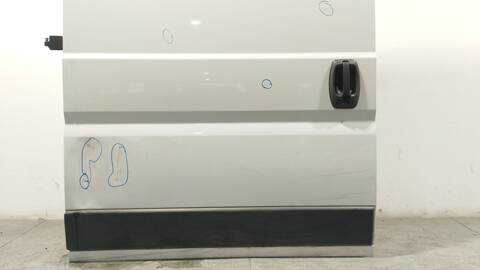 Foto 2ª: Puerta Lateral Corredera Derecha Peugeot Boxer 2.2 BLUEHDI 140 140CV 103KW FURGONETA [4HB (DW12RUD)] (2021)