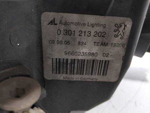 Foto 2ª: Faro Derecho Peugeot 407 ST CONFORT 136CV (2004)