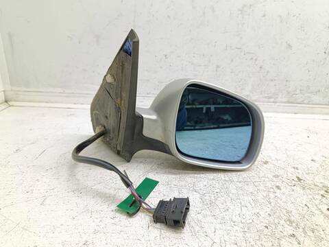 Foto 2ª: Retrovisor Derecho Volkswagen Bora CONCEPTLINE BERLINA 105CV 77KW [AZD] (2001)