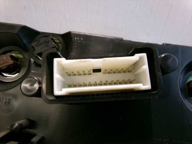 Foto 3ª: Cuadro de Instrumentos Nissan Primera 1.6 G P11,1999-2002 [QG16] (2002)