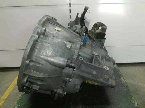 Foto 2ª: Caja Cambios Renault Megane BUSINESS BERLINA 120CV 88KW II BERLINA 5P [F9QB800] (2005)