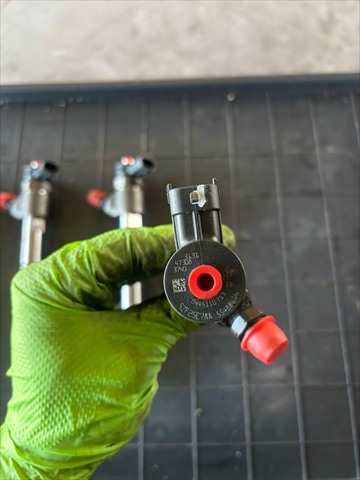 Foto 4ª: Inyectores Opel Insignia 2.0 CDTI Tourer [B20DTH] (2017)