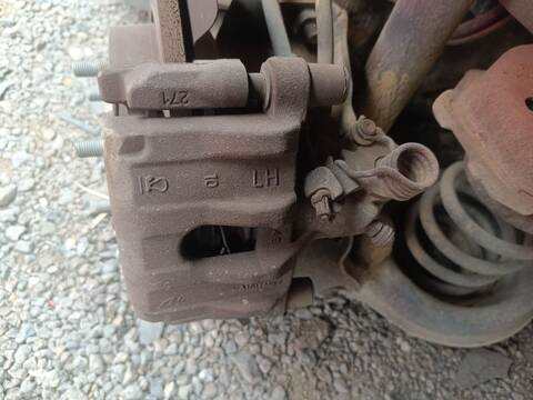 Pinza Freno Trasera Izquierdo Ford Focus TREND 125CV 92KW