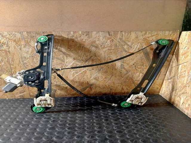 Elevalunas Eléctrico Delantero Izquierdo Bmw Serie 1 114 118I 2 CAT 129CV