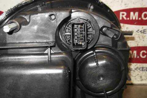 Foto 3ª: Faro Derecho Mini Mini 115CV 85KW (2006)
