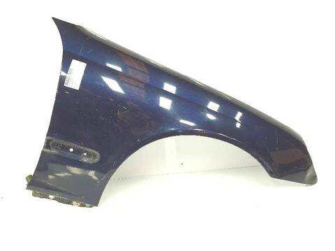 Foto 1ª: Aleta Delantera Derecha Mercedes Clase C 240 2.7 CDI 20V 170CV [612962] (2001)