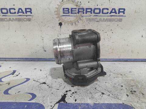 Foto 2ª: Caja Mariposa Peugeot 208 1.6 BLUE-HDI FAP 75CV [BH02] (2012)