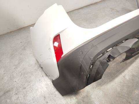 Foto 3ª: Paragolpes Trasero Ford Kuga 2.5 FHEV 190CV 140KW [BGDC] (2024)