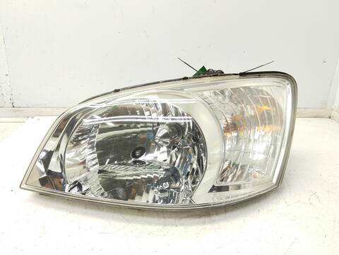 Faro Izquierdo Hyundai Getz 1.1 BASICO 63CV 46KW