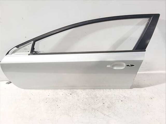 Puerta Delantera Izquierda Kia Ceed 1.6 CRDI HATCHBACK ED)