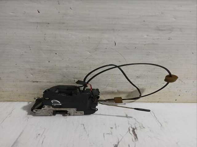 Foto 3ª: Cerradura Puerta Delantera Izquierda Mercedes Clase C 160 CLK 240 209.361) 170CV [M 112.912] (2002)
