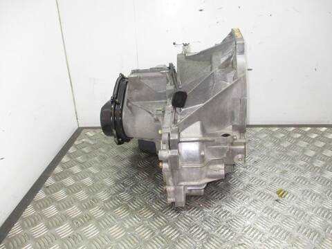 Foto 2ª: Caja Cambios Ford Focus HXDA BERLINA (2005)