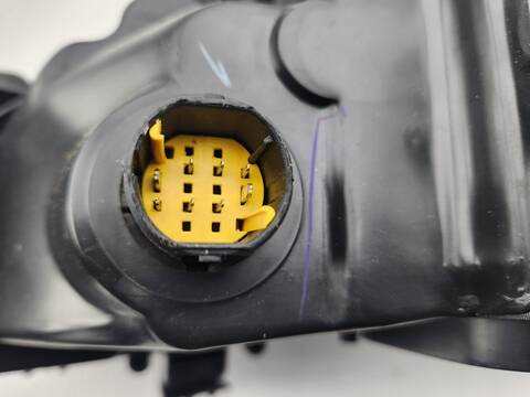 Foto 2ª: Faro Derecho Citroen Jumper 30 L1H1 BLUEHDI 130 131CV 96KW (2016)