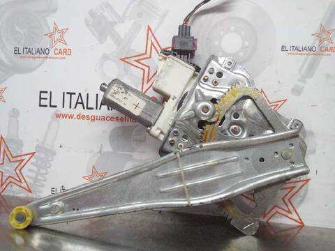 Foto 3ª: Elevalunas Manual Trasero Izquierdo Toyota Avensis 2.0 D4-D EXECUTIVE SEDAN 4-PTAS) BERLINA 116CV 85KW [1CDFTV] (2003)