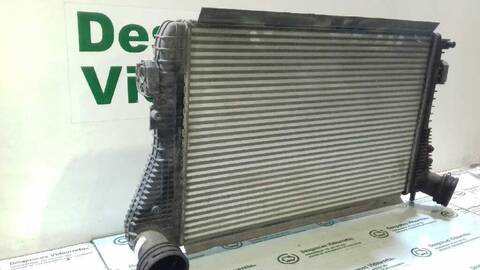 Foto 2ª: Intercooler Volkswagen Passat ADVANCE 4MOTION 140CV 103KW [BKP] (2006)