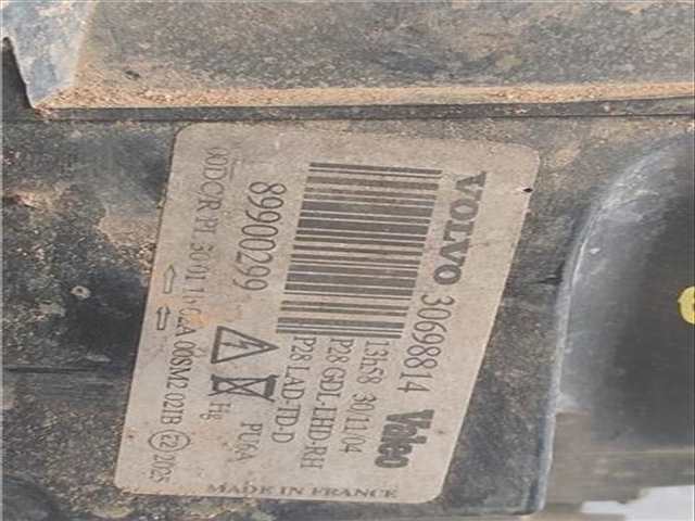 Foto 3ª: Faro Derecho Volvo XC 90 D5 163CV 120KW [D 5244 T] (2004)