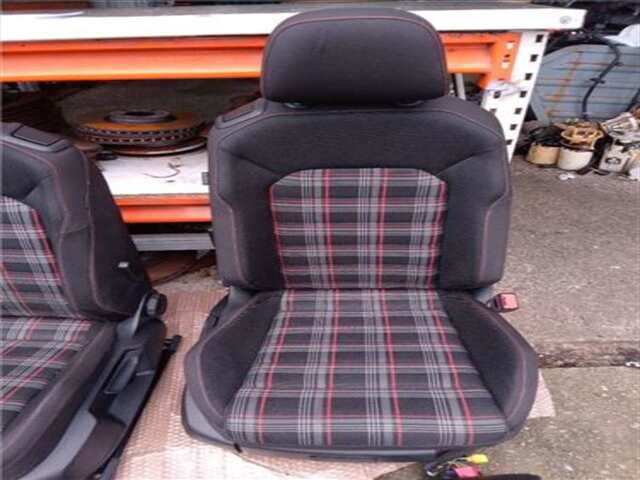 Foto 2ª: Asiento Delantero Izquierdo Volkswagen Golf 2.0 GTI BMT/START-STOPP [2.0 LTR. - 169 KW 16V T FSI] [CHHA]
