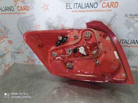 Foto 3ª: Piloto Trasero Derecho Toyota Auris HYBRID ACTIVE 99CV 73KW [2ZR] (2010)