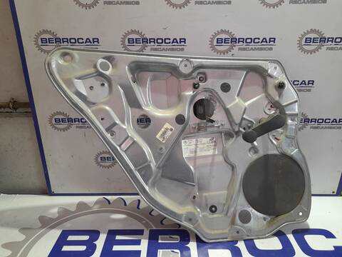 Elevalunas Manual Trasero Izquierdo Volkswagen Polo 1.2 54CV 40KW