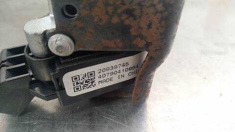 Foto 3ª: Motor de Arranque Opel Meriva SELECTIVE 95CV 70KW [A13DTE] (2014)