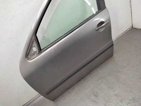 Foto 3ª: Puerta Delantera Izquierda Seat Leon 1.6 16 V 105CV 77KW [BCB] (2004)